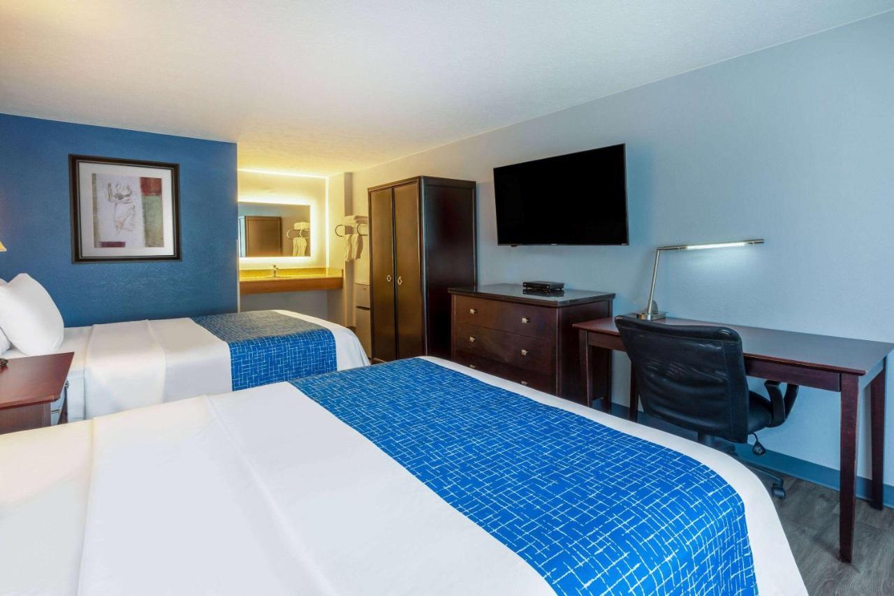 Travelodge By Wyndham Charles Town - Harpers Ferry Eksteriør billede